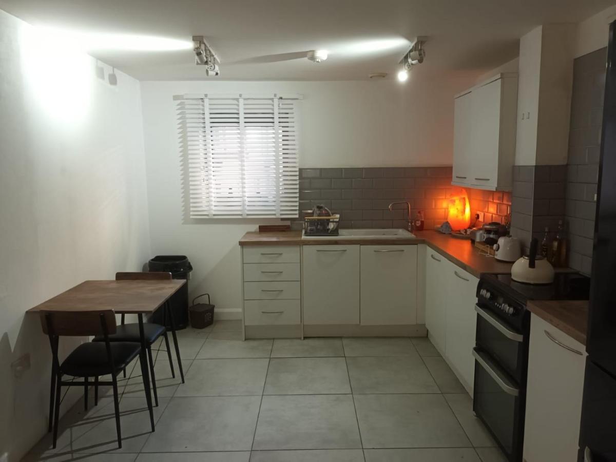Cosy Modern Apartment In Central Bristol Near Stokes Croft Eksteriør bilde